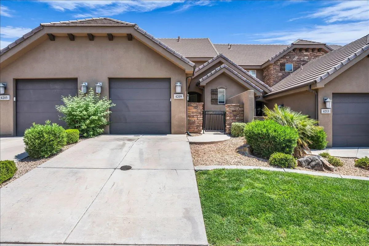 4209 E Torrey Pines Dr, Washington, UT 84780 - #1