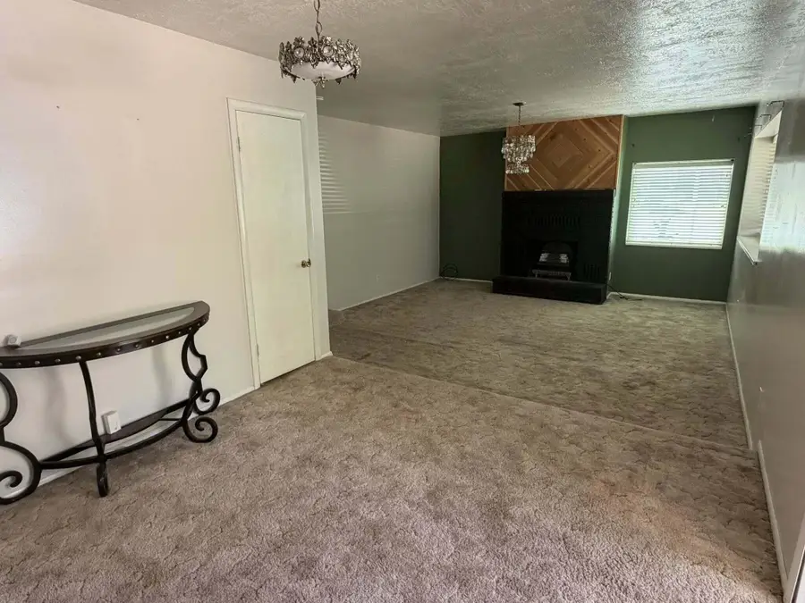 195 S 100 St, Beaver, UT 84713 - #3