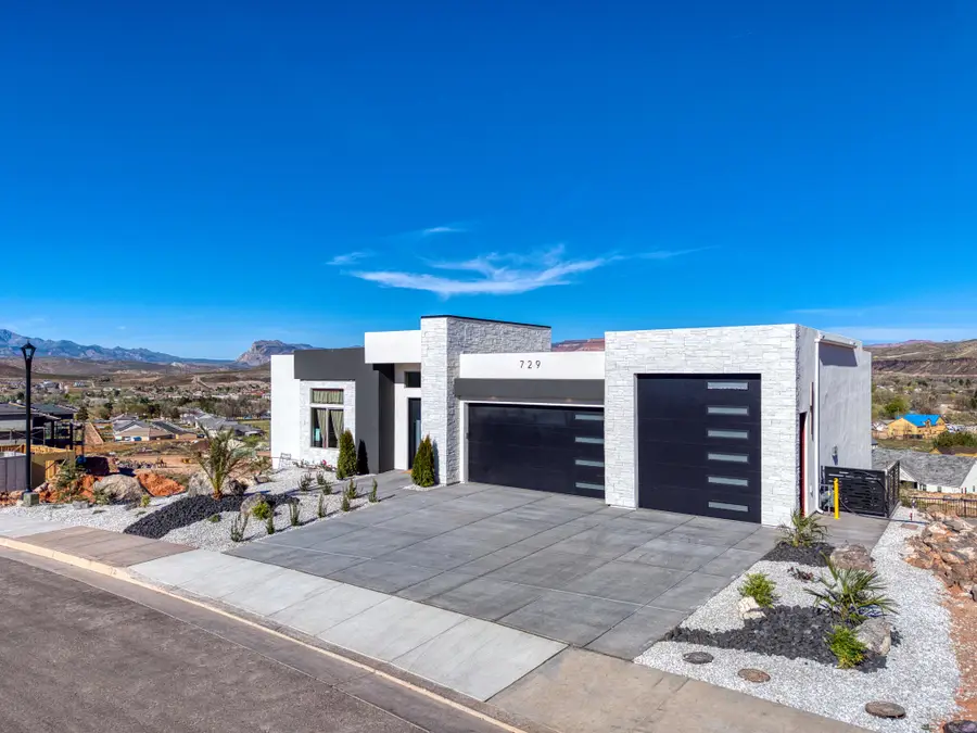 729 S 1360, Hurricane, UT 84737 - #3