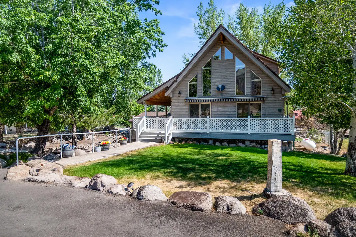 915 E Cedar Berry Ln, Pine Valley, UT 84781 - #1