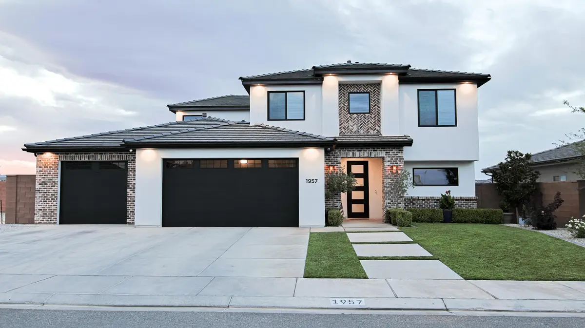 1957 E Honeycomb Dr, Saint George, UT 84790 - #1