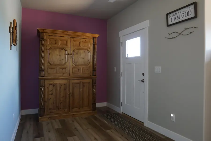 1000 E Canyon Dr, Big Water, UT 84741 - #3