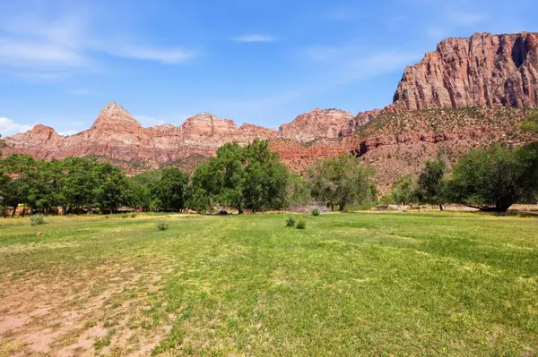 1 Park Ln, Springdale, UT 84767