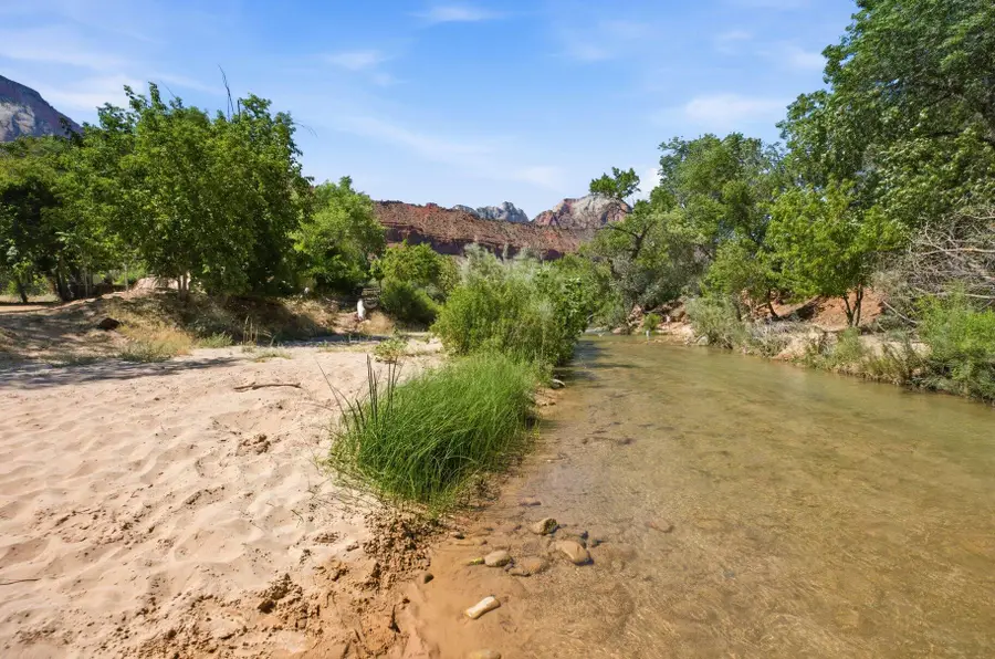 1 Park Ln, Springdale, UT 84767 - #2