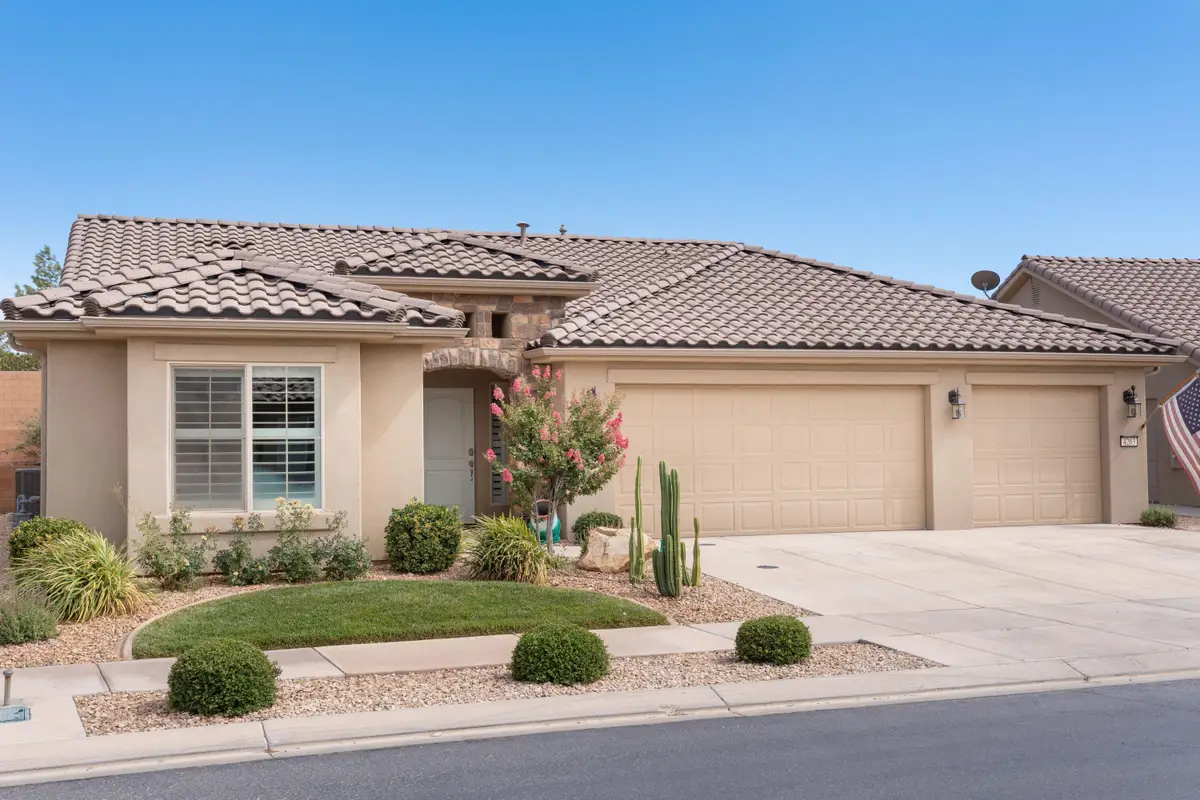 4263 S Painted Finch Dr, Saint George, UT 84790 - #1