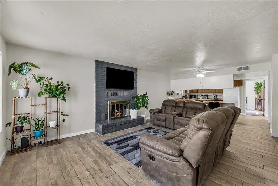 250 E 600 #4, Saint George, UT 84770 - #3