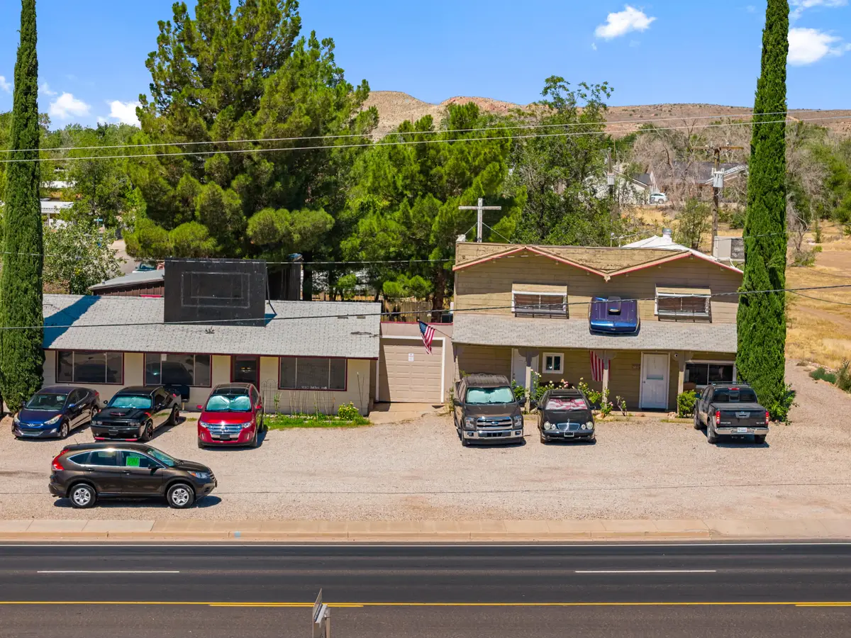 385 N State St, La Verkin, UT 84745 - #1