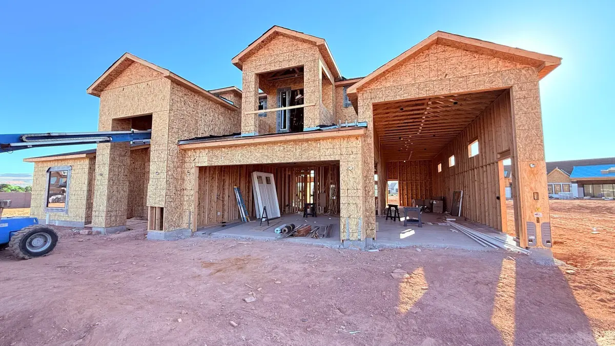 410 W Rosina Cir, Washington, UT 84780 - #1