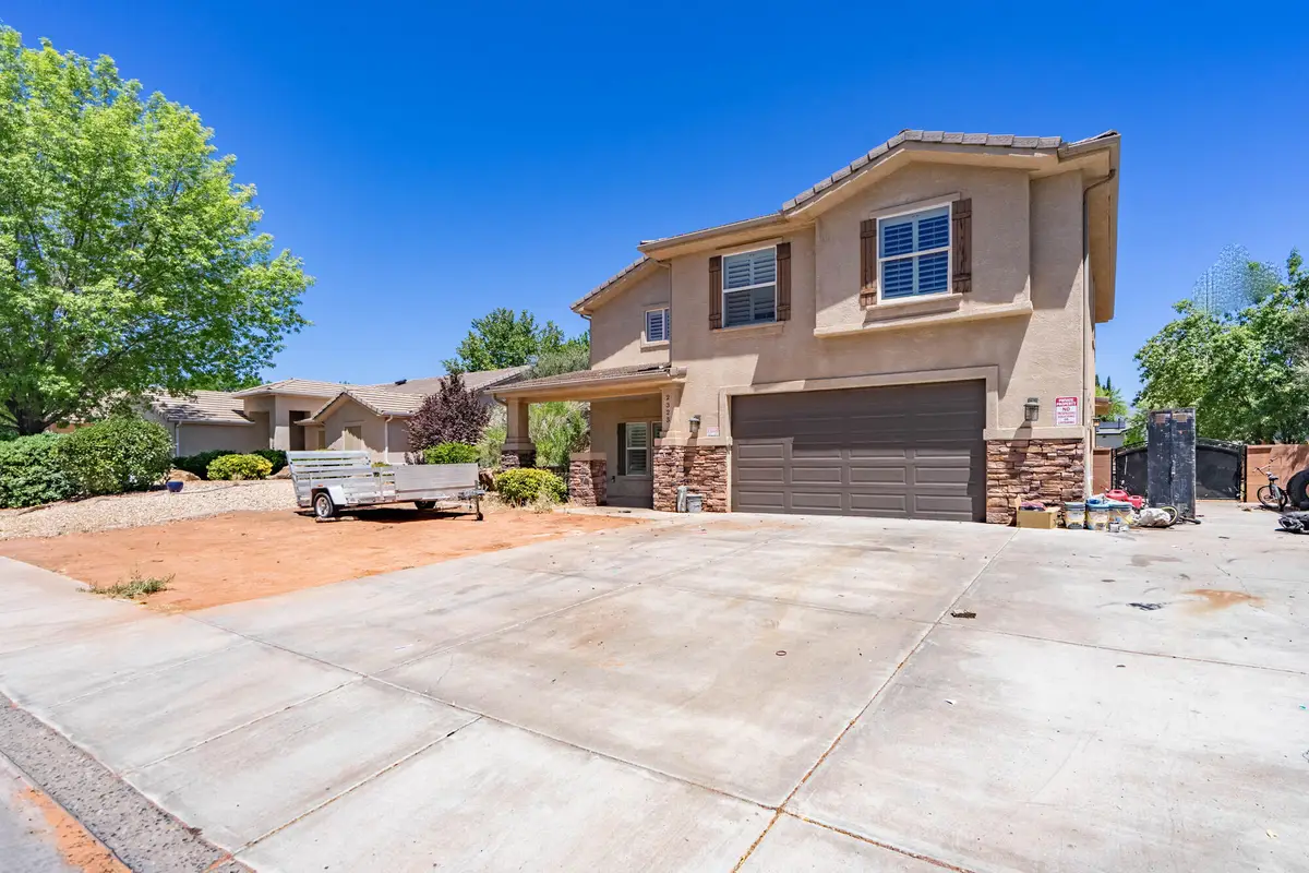 2323 E 440 North Cir, Saint George, UT 84790 - #1