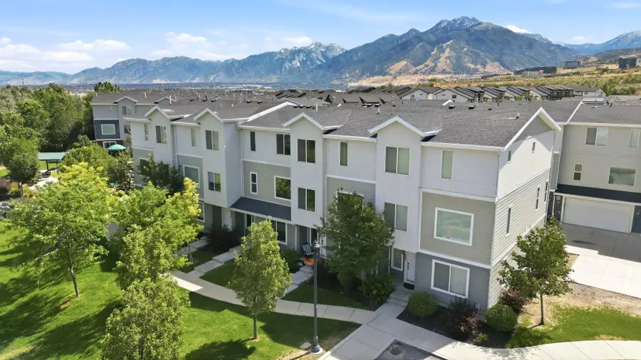 662 W Koins Way, Bluffdale, UT 84065 - #2