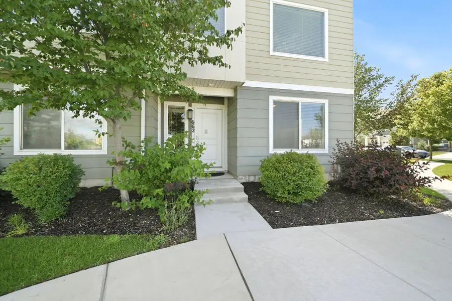 662 W Koins Way, Bluffdale, UT 84065 - #3