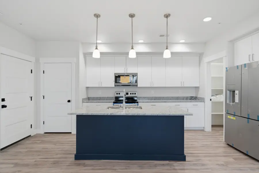 553 S 100 #301, Richfield, UT 84701 - #2