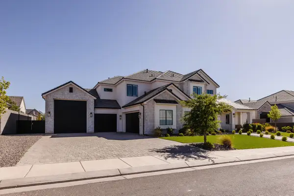 1597 W Belayer Dr, St George, UT 84770