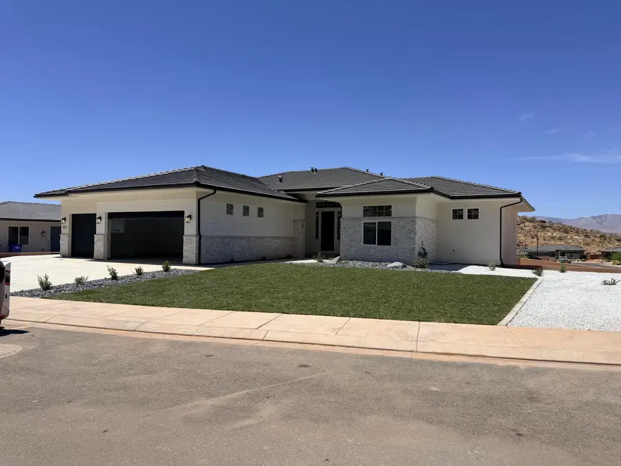 1681 E Talus Way, Saint George, UT 84790 - #2