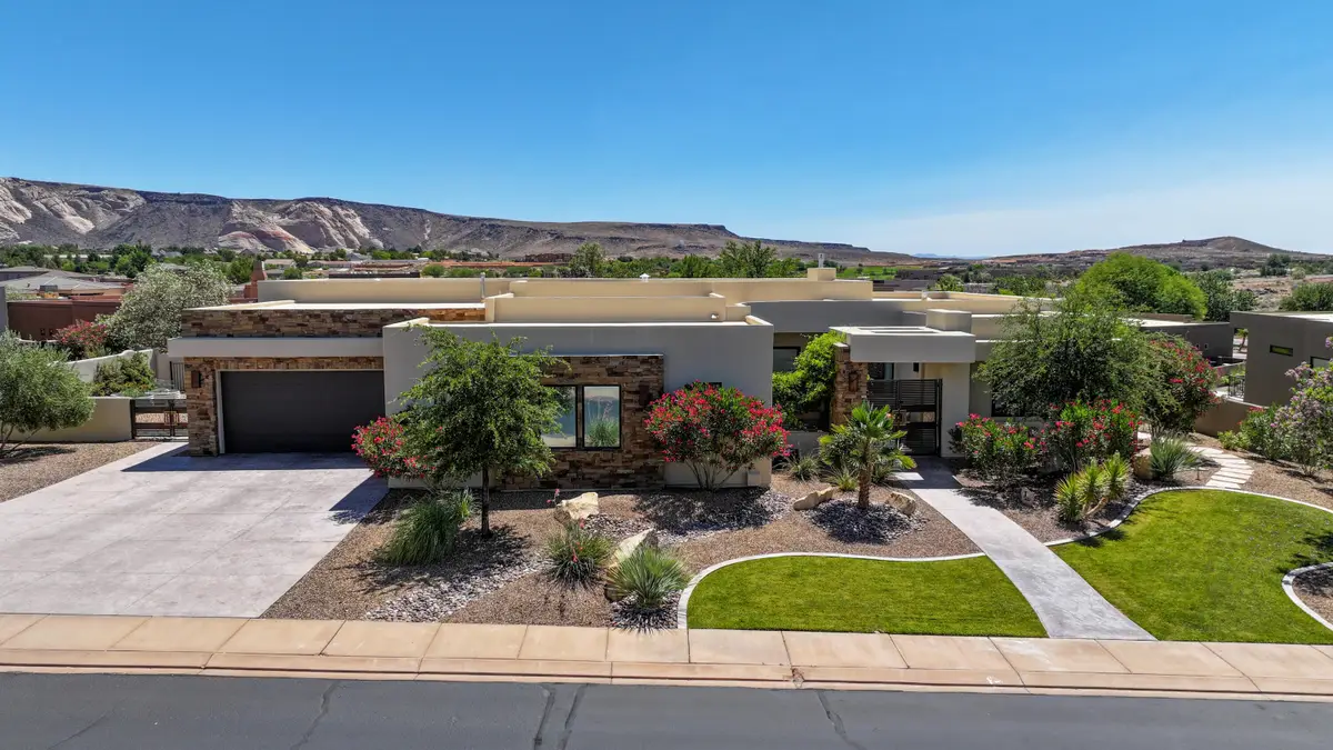 5152 N Evening Star Dr, Saint George, UT 84770 - #1