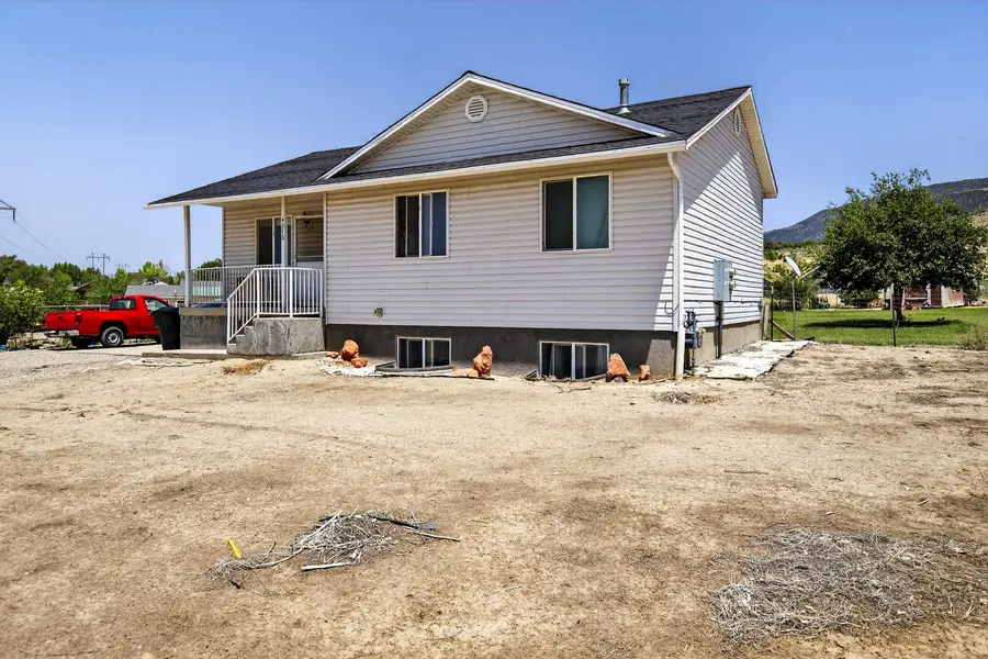 4278/4280 N Wagon Wheel Dr, Enoch, UT 84721 - #2