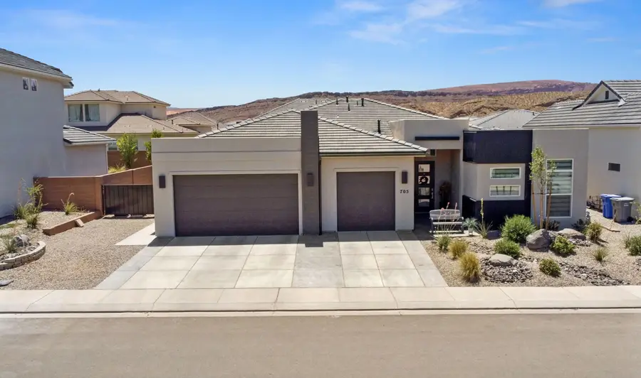 705 S Taylor Creek Dr, Washington, UT 84780 - #3