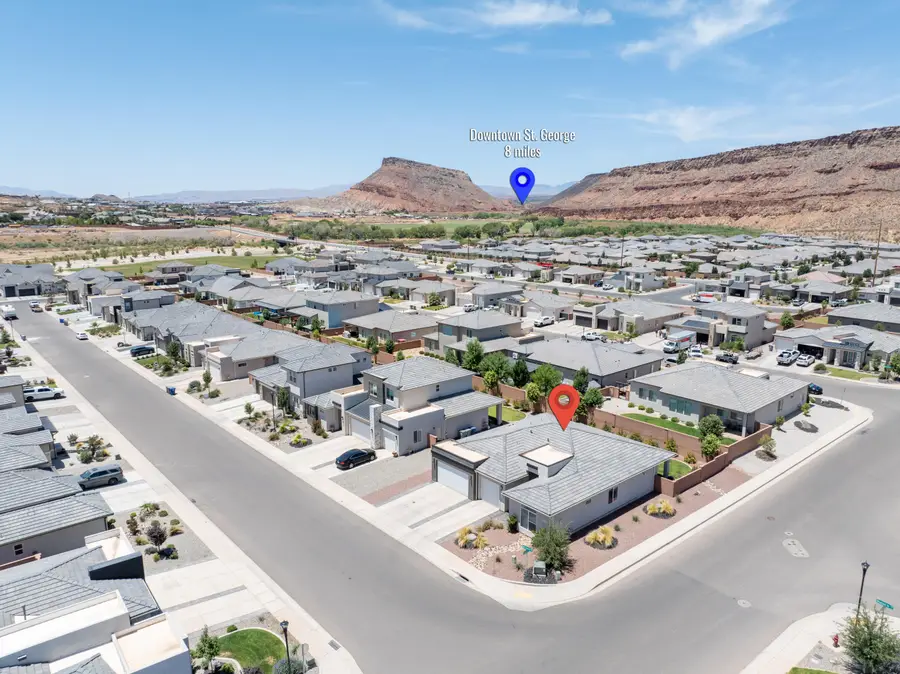 632 S Taylor Creek Dr, Washington, UT 84780 - #2