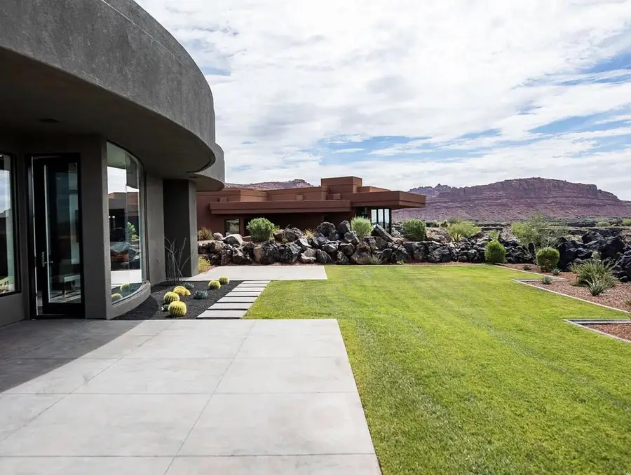 1500 Splitrock Dr, Ivins, UT 84738 - #2