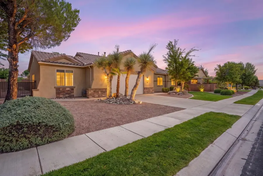 1166 N 2190, Saint George, UT 84770 - #2