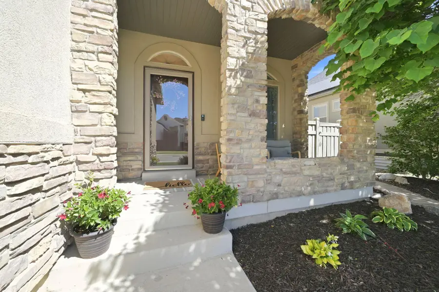 3817 E Pinehurst Dr, Eagle Mountain, UT 84005 - #3