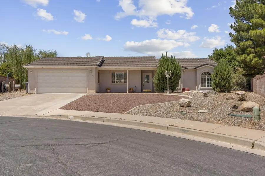 125 E 670 South Cir, Ivins, UT 84738 - #2