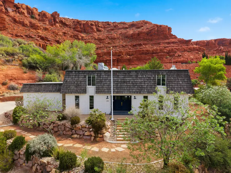 600 N 260 Cir, Saint George, UT 84738 - #2