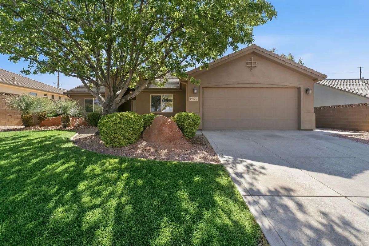 1902 N 1910 W St, Saint George, UT 84770 - #1