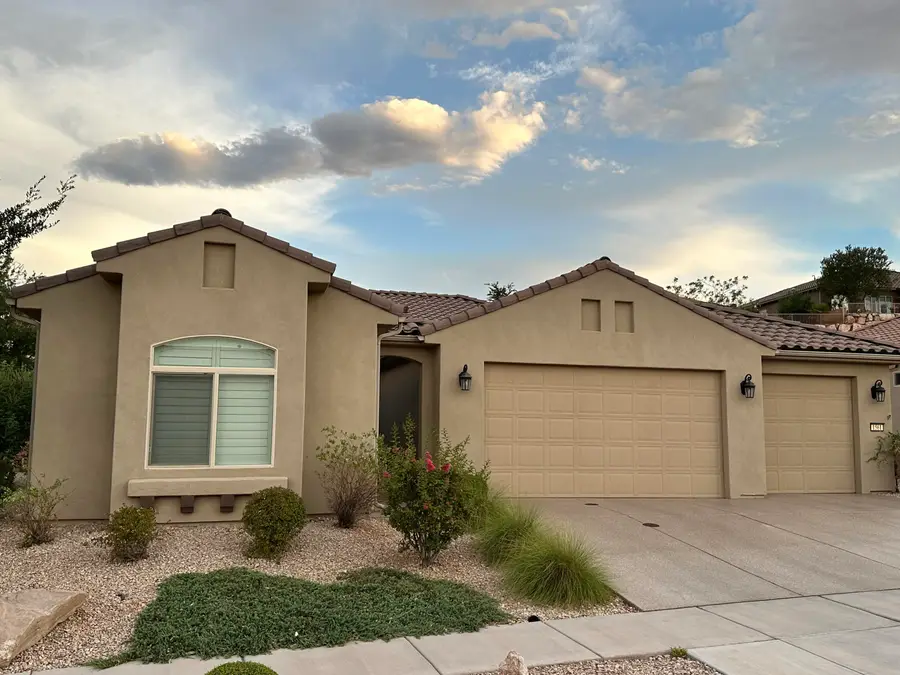 1561 W Garnet Ridge Dr, Saint George, UT 84790 - #3