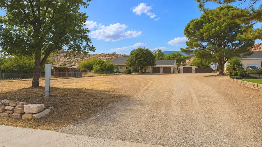 165 N Main St, Leeds, UT 84746 - #2