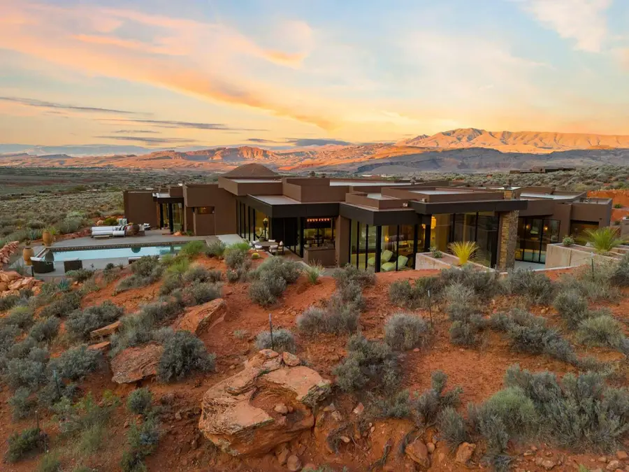 2163 N Uwan Dr, Ivins, UT 84738 - #2