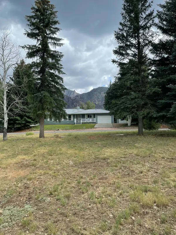 875 E Mountain View Dr, Pine Valley, UT 84781