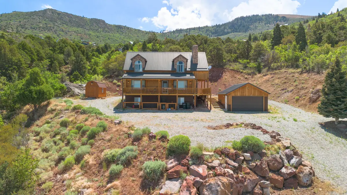 813 E High Mountain View Dr, Cedar City, UT 84720 - #1