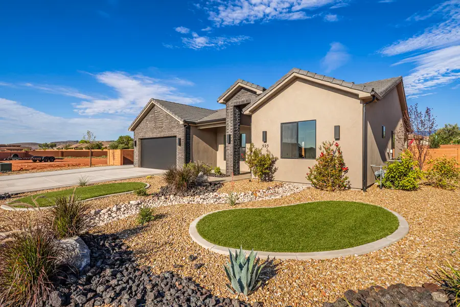 525 S Serenity Cir, Ivins, UT 84738 - #3