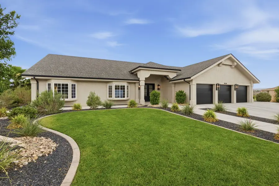 906 Saint James Ln, Saint George, UT 84790 - #2