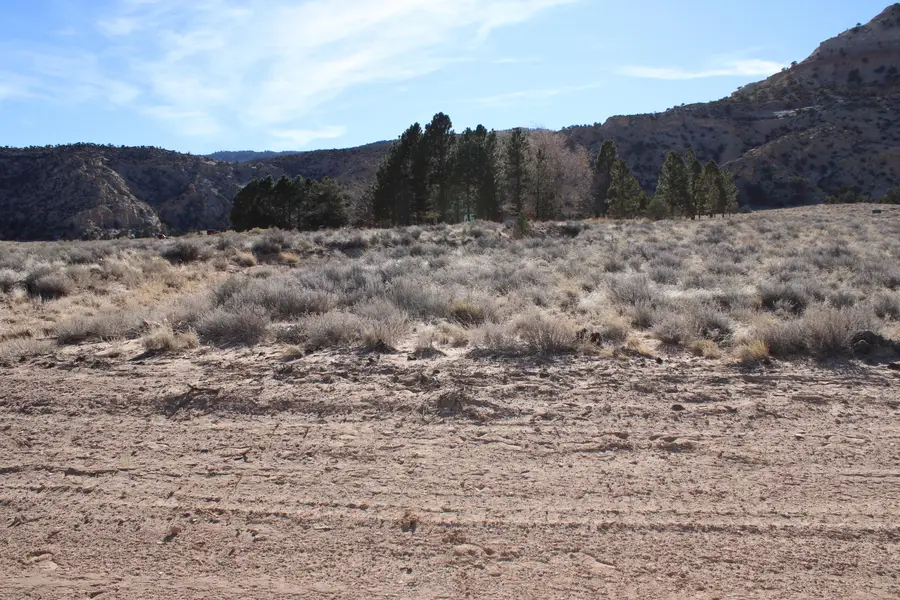 140 E Teasdale Rd #5A, Teasdale, UT 84773 - #2