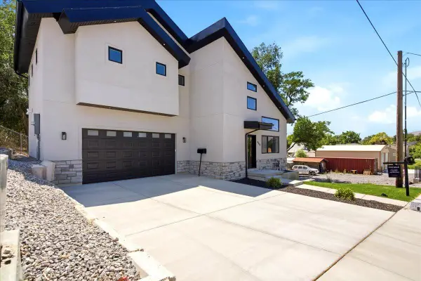 460 E 400, Payson, UT 84651