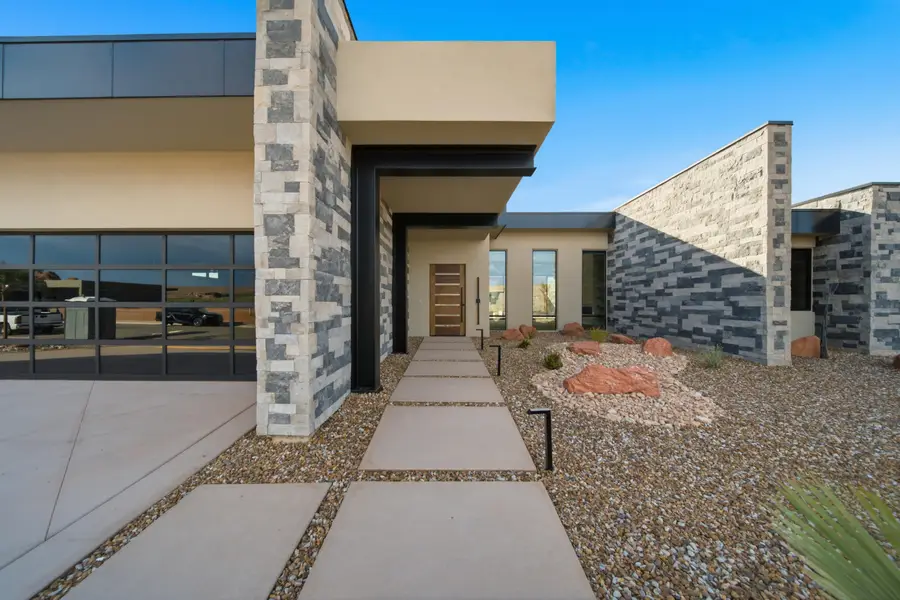 3272 S Cottontail Way, Hurricane, UT 84737 - #2