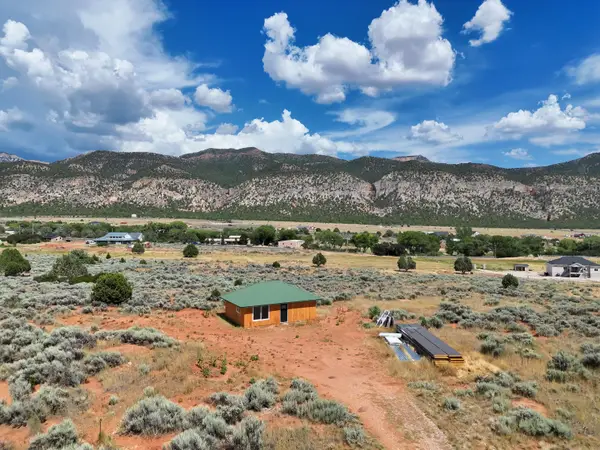 1750 S 3000, New Harmony, UT 84757