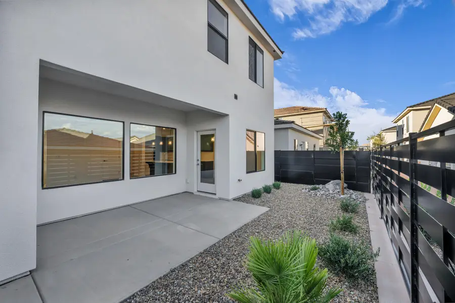 427 S Stewart Creek Dr, Washington, UT 84780 - #3