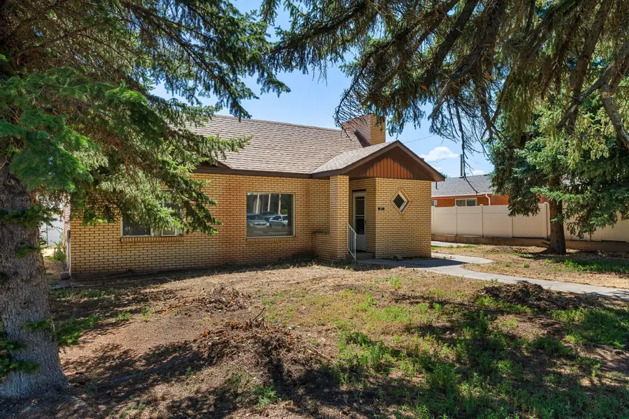67 S Center St, Enterprise, UT 84725 - #3