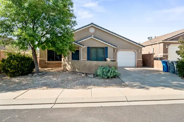 23 E 450 St, La Verkin, UT 84745