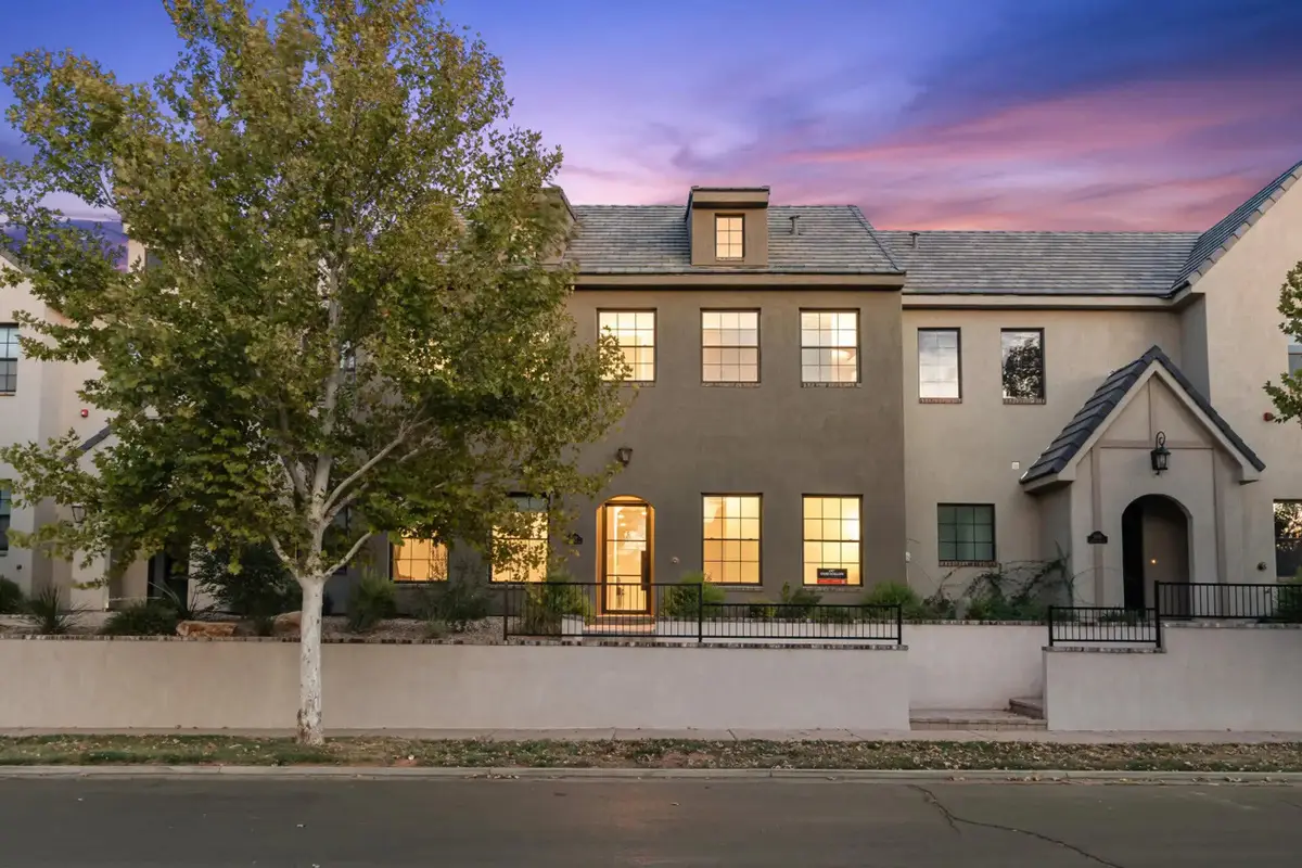 1501 S Regent Park Rd, Hurricane, UT 84737 - #1