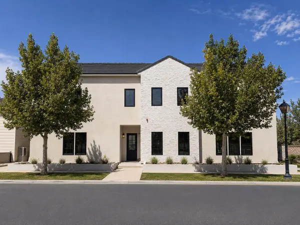 1430 S Regent Park Rd, Hurricane, UT 84737