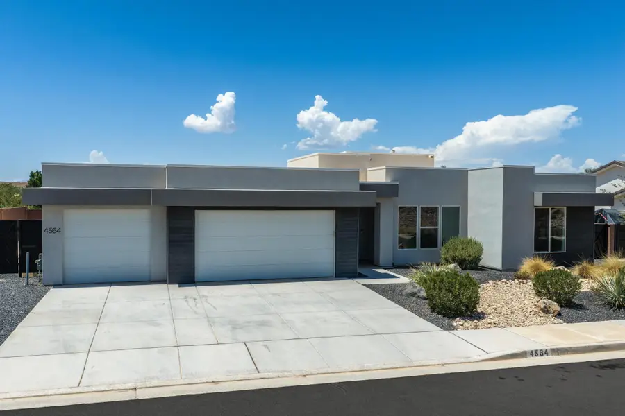 4564 S Luke Dr, Washington, UT 84780 - #2