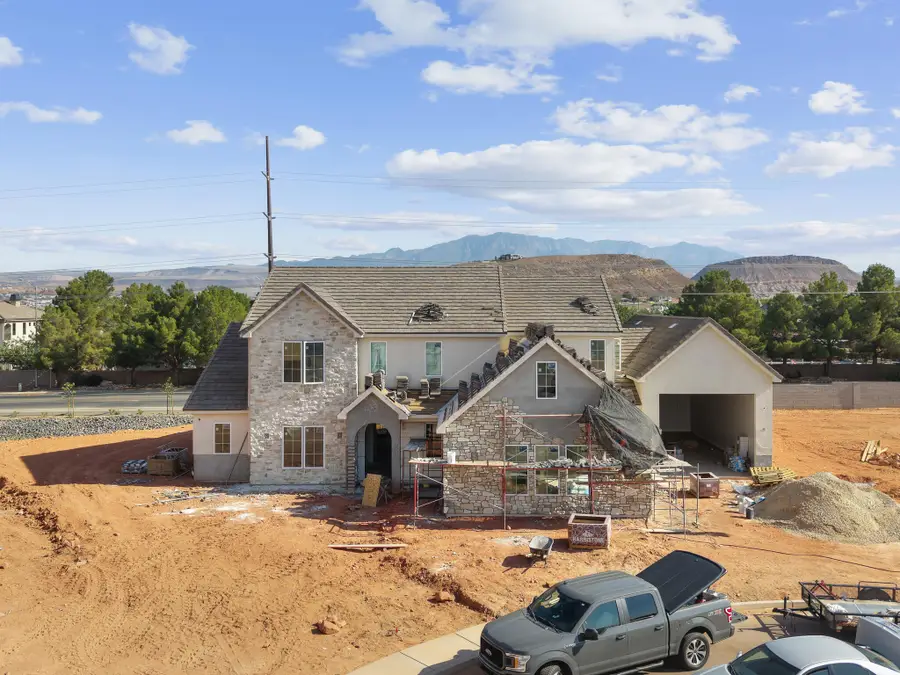467 E 3135, Washington, UT 84780 - #2