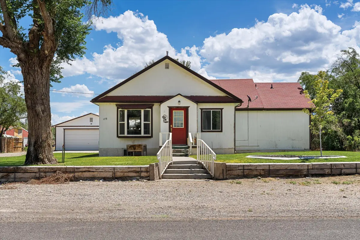175 S 100, Circleville, UT 84723 - #1