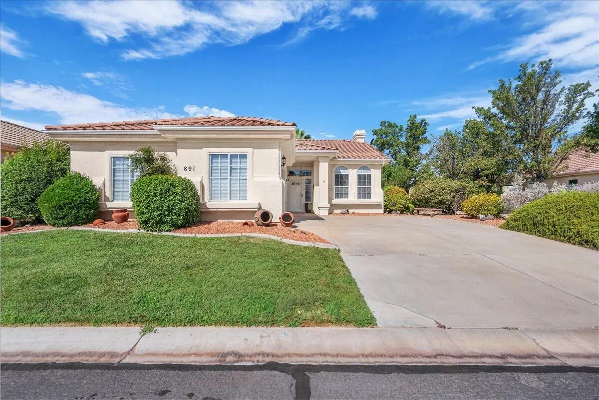 891 N Sky Mountain Ct, Hurricane, UT 84737 - #1