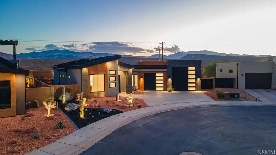 104 E 1060, Ivins, UT 84738 - #2