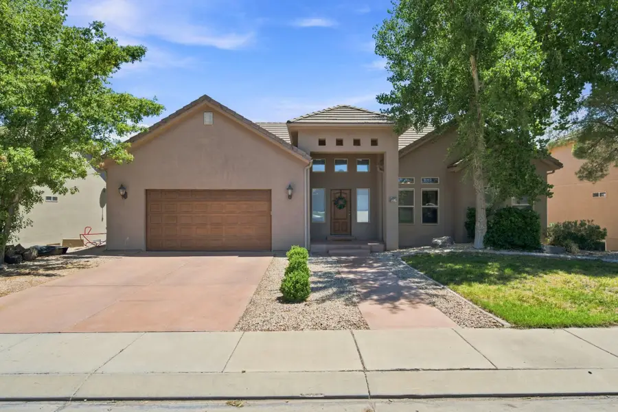 985 S Mulberry Dr, Toquerville, UT 84774 - #2